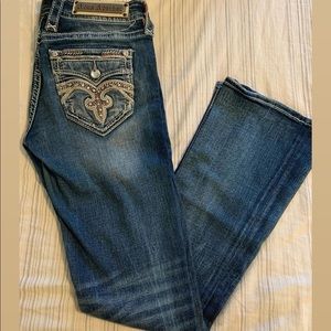 Bootcut rock revivals curvy fit
